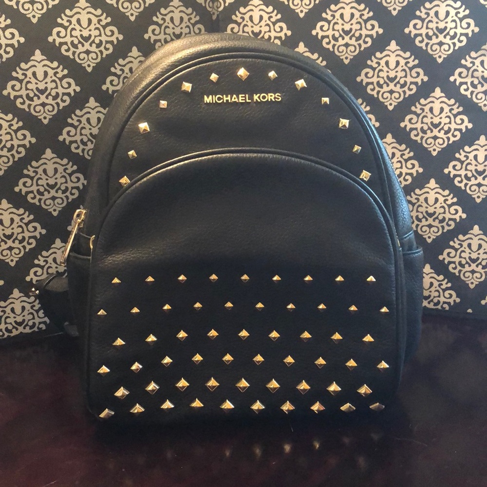 Michael Kors Medium Studded Abbey Backpack